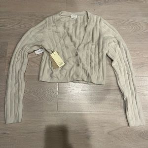 Aritzia Wilfred free cropped cardigan size large